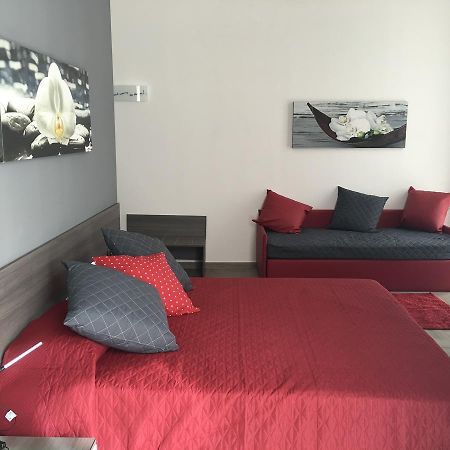 La Dimora Di Garibaldi Bed & Breakfast Naples Exterior photo